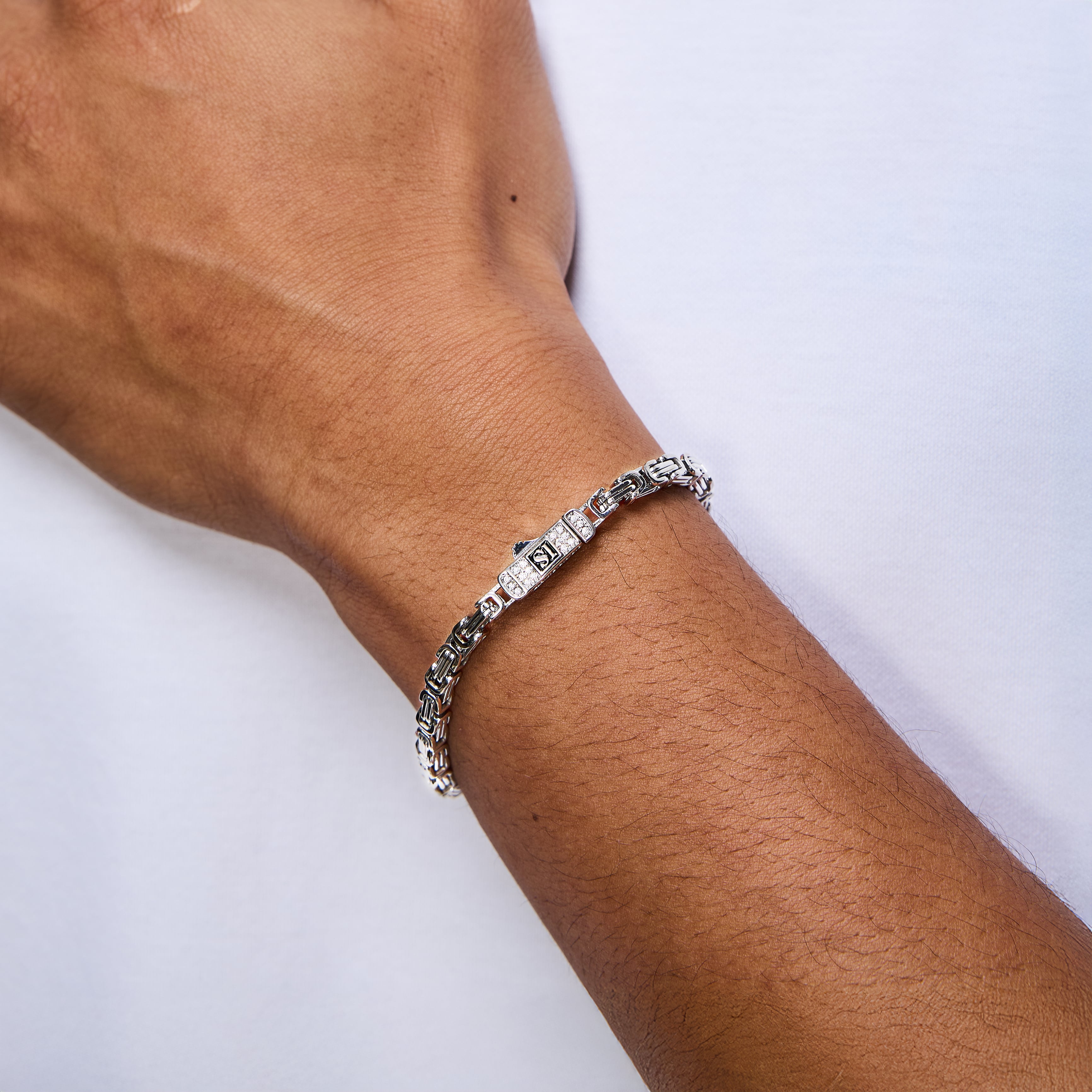 Royal Armband 4mm Diamantverschluss Weißgold