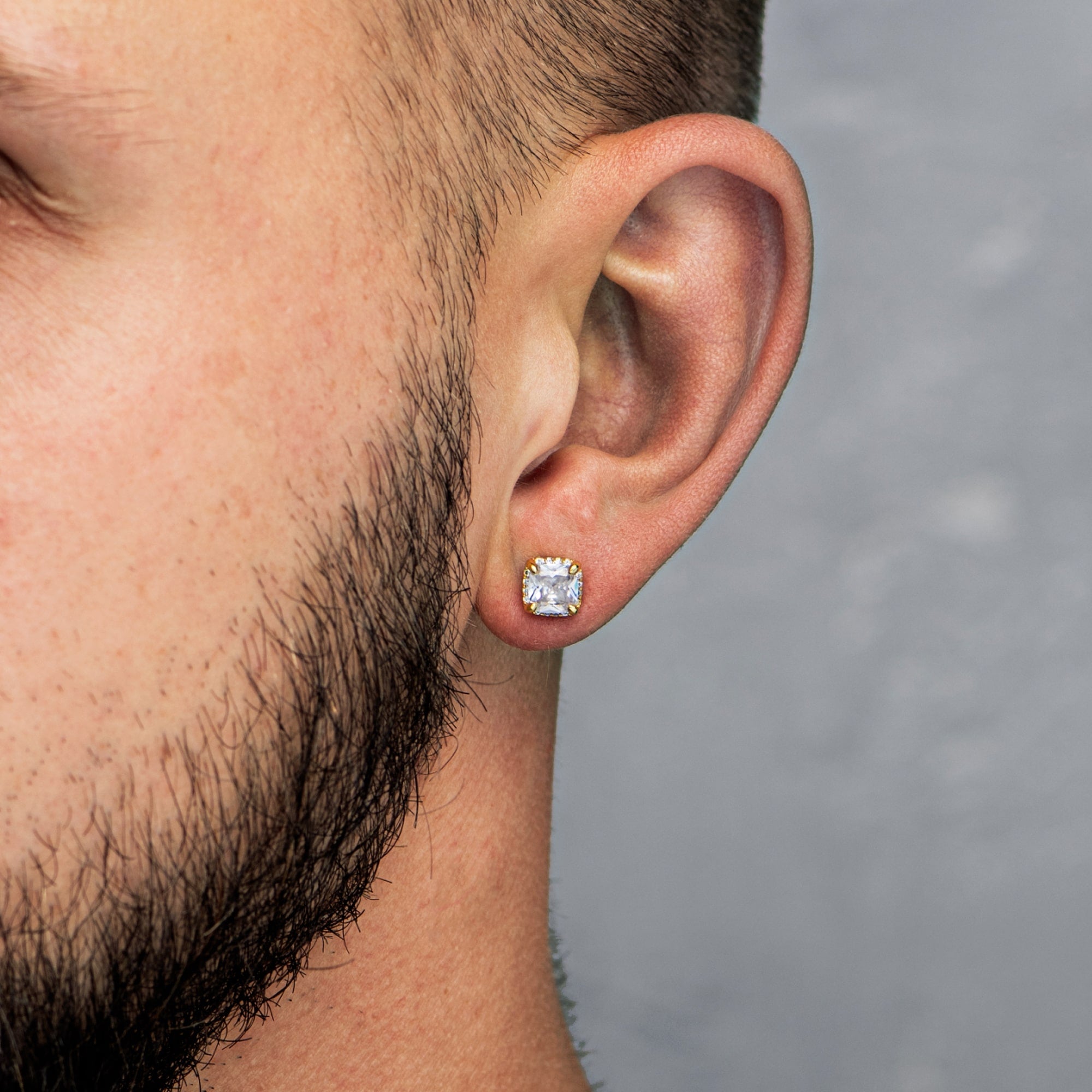 Quadratische Prinzessinnen-Ohrringe aus Gold