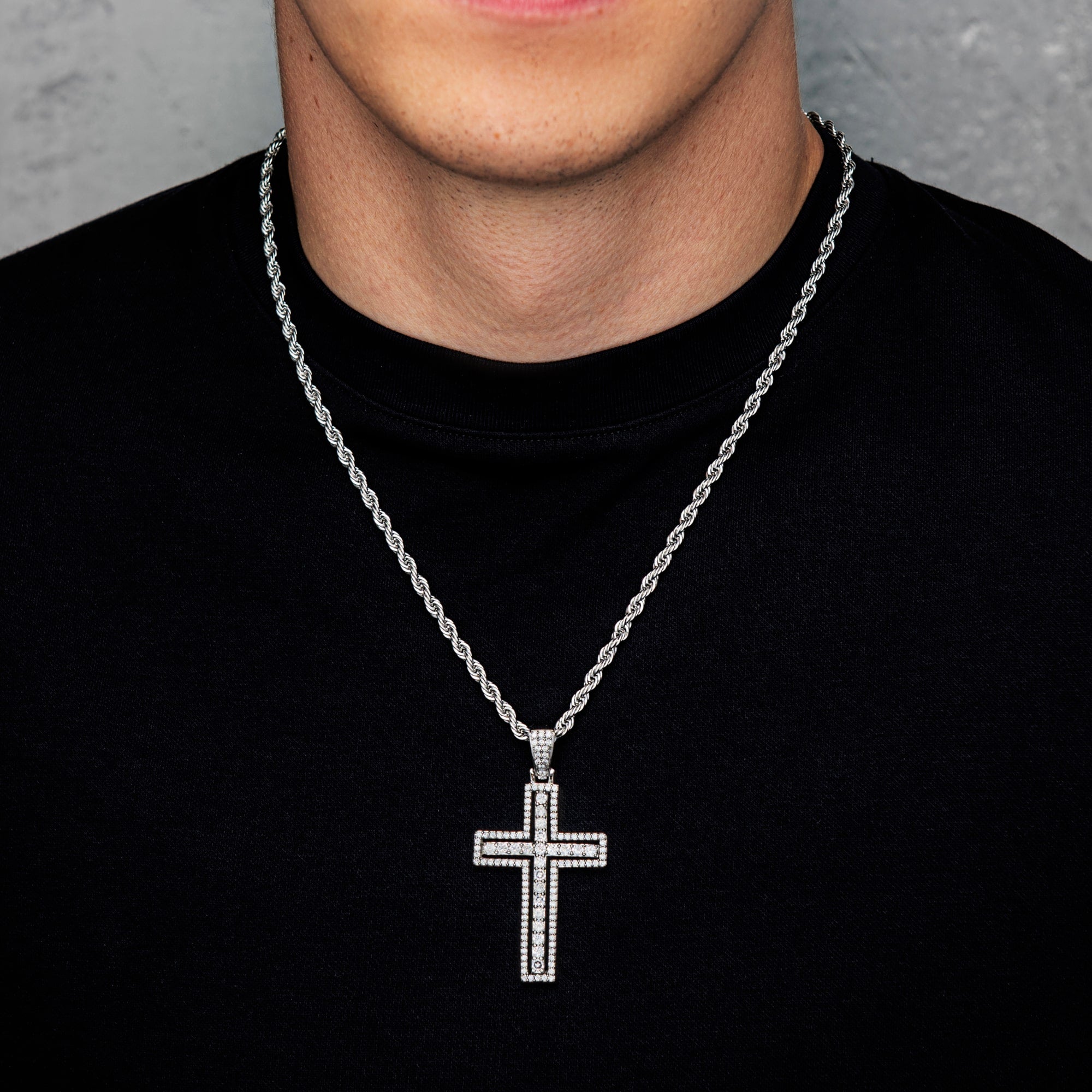 Geschliffener Kreuzanhänger Weißgold