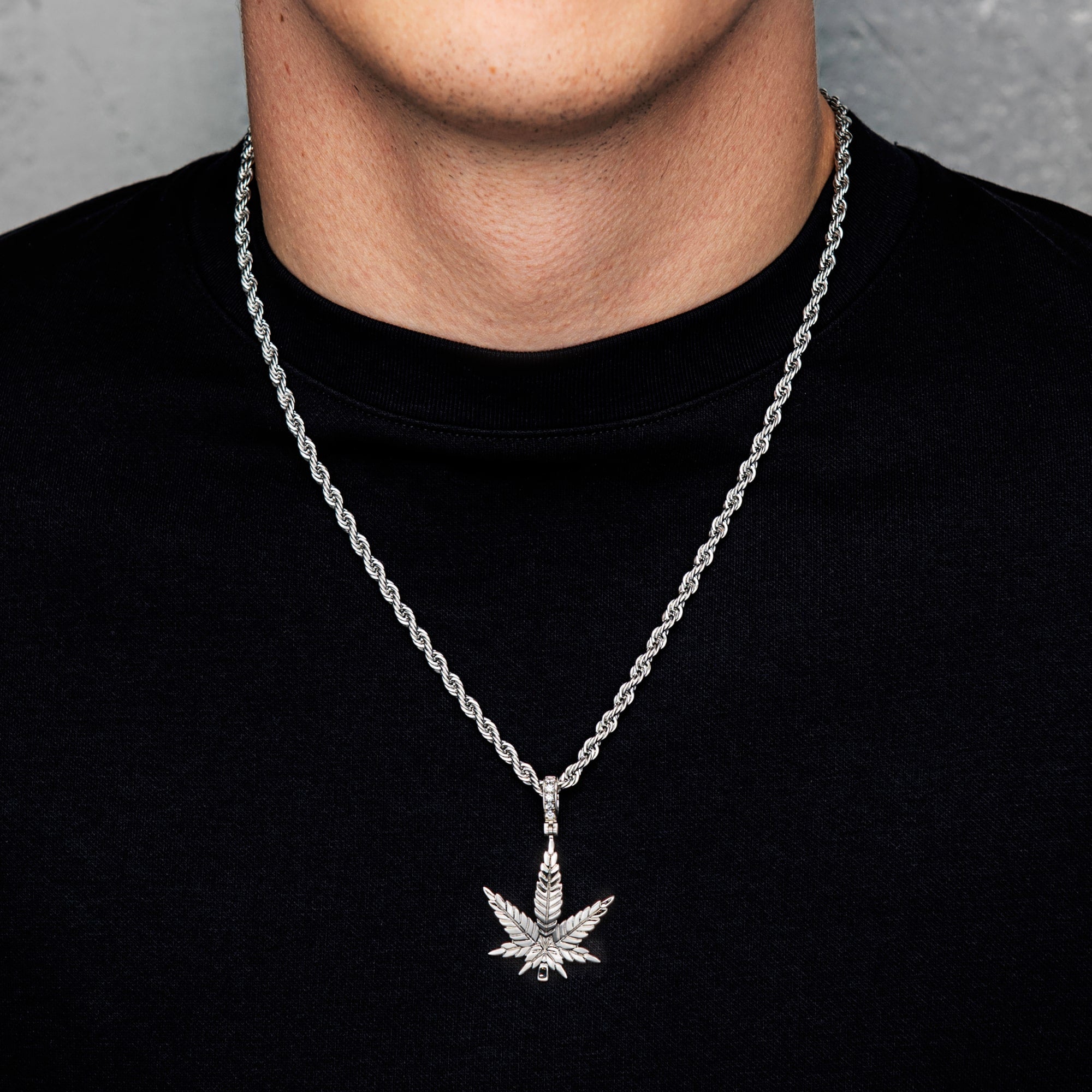 Daily Ganja Anhänger Weißgold