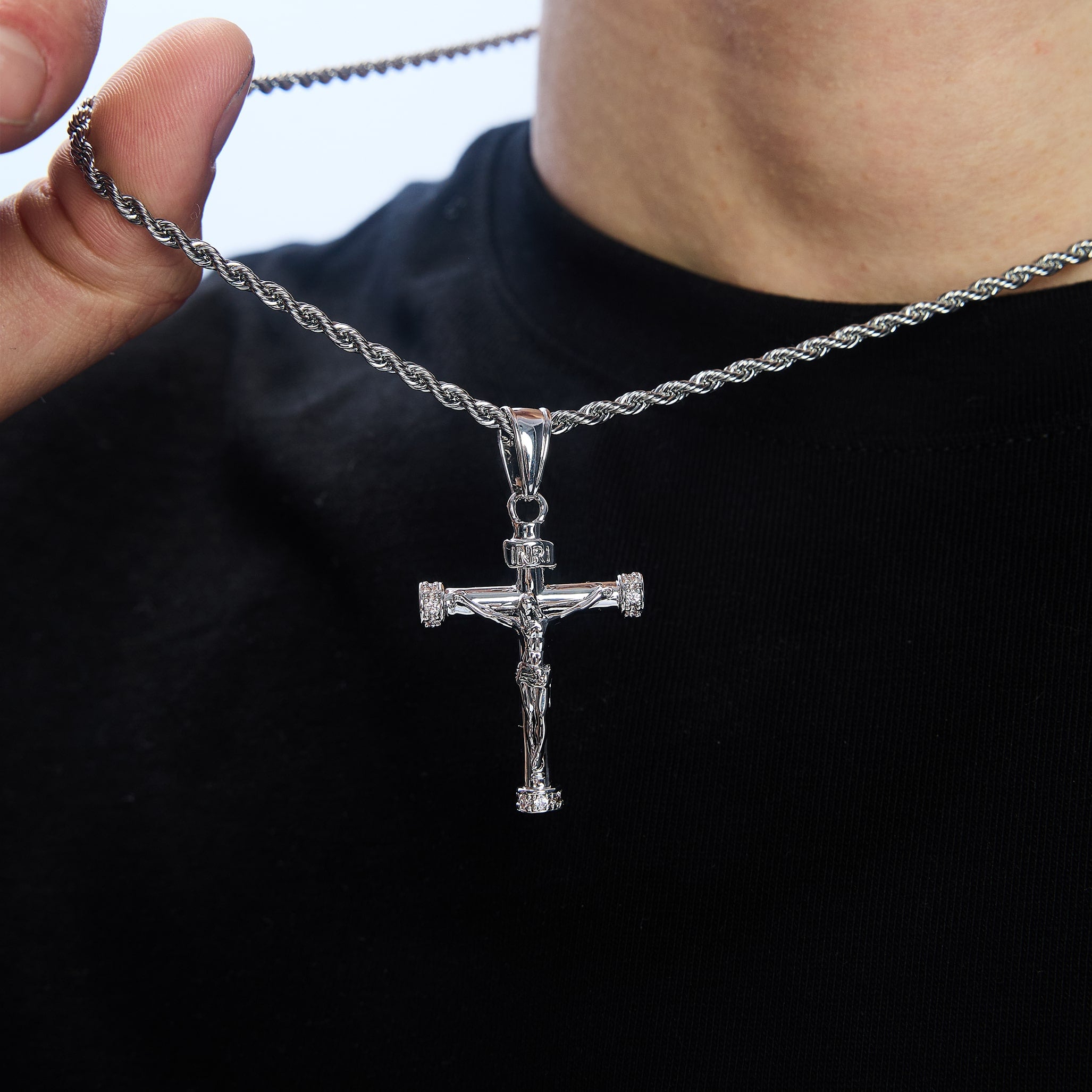 Zawieszka Diamond Crucifix Białe Złoto