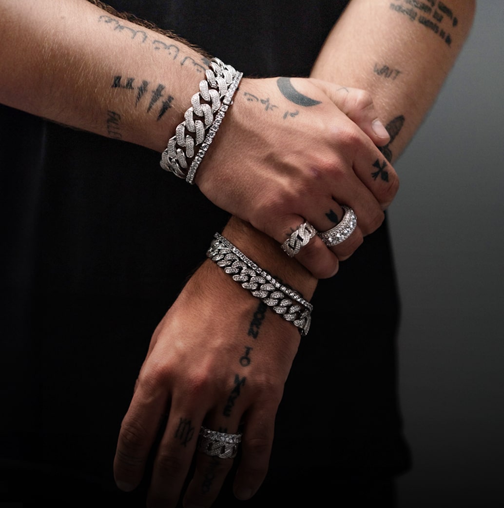 ARMBÄNDER