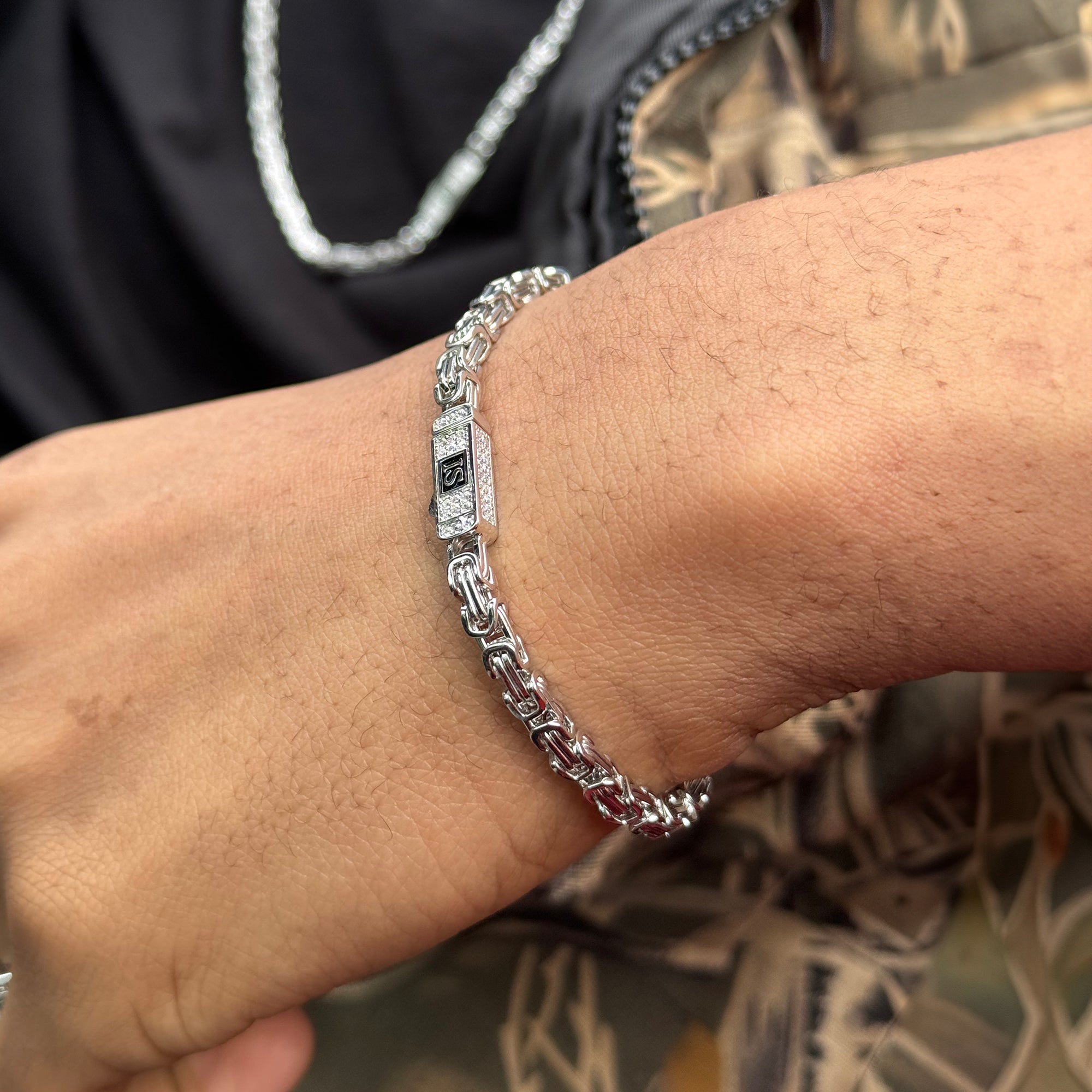 Royal Armband 4mm Diamantverschluss Weißgold 